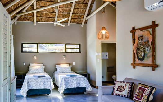 Shares for Sale: 5 Bedroom House in Hoedspruit