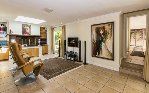 Modern Single Storey in Erinvale Golf Estate, Somerset West!