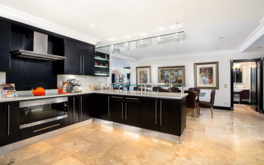 HERMANUS – PRIME SEA FRONT INVESTMENT