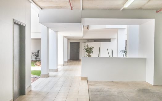 Touching the sand in one of the most exclusive beachfront positions on the Umhlanga Coast line. A beachfront property for those who demand the very best!!!