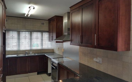 THE SPACE OF A HOUSE WITHIN THE SECURITY OF A COMPLEX