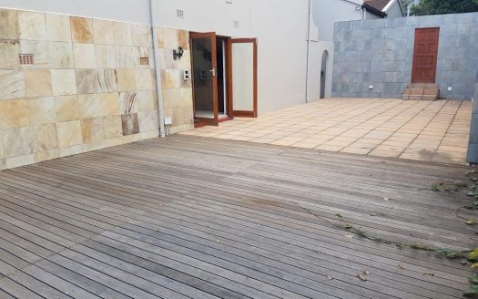 THE SPACE OF A HOUSE WITHIN THE SECURITY OF A COMPLEX