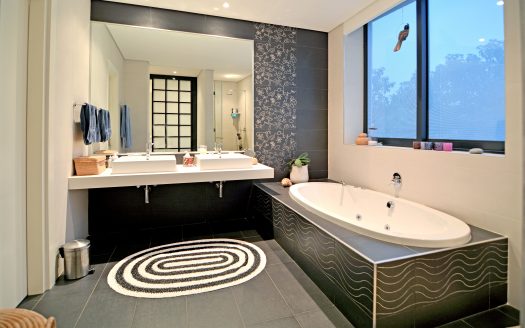 Secure luxury apartment with private pool