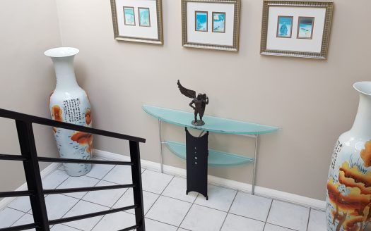 Luxurious 5 Bedroom house in Bloubergstrand.