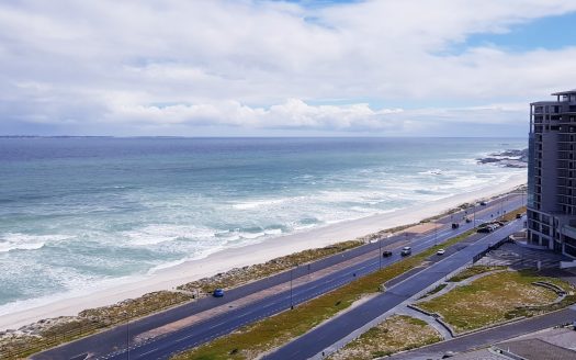 4 Bedroom beachfront PENTHOUSE