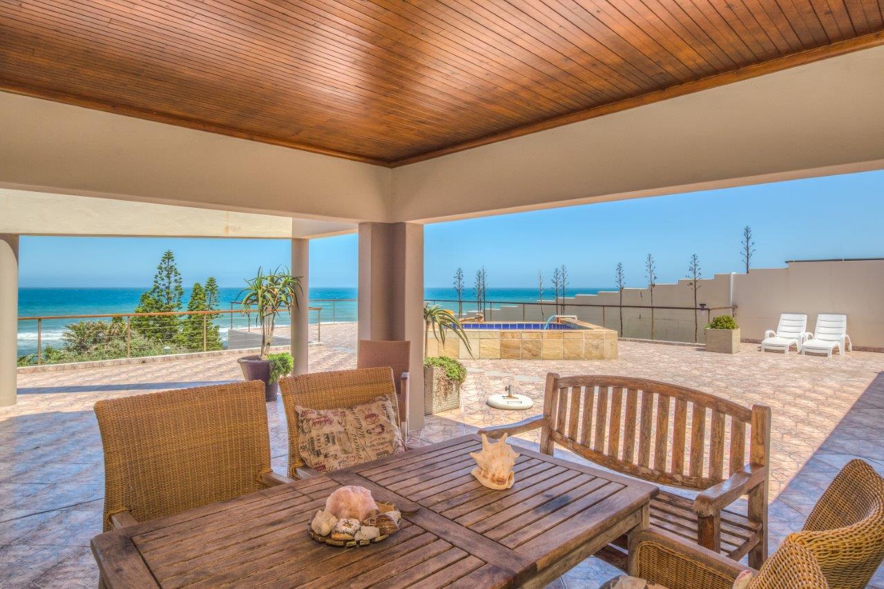 Kini Bay A Few Steps From The Beach RandTransfersRandTransfers